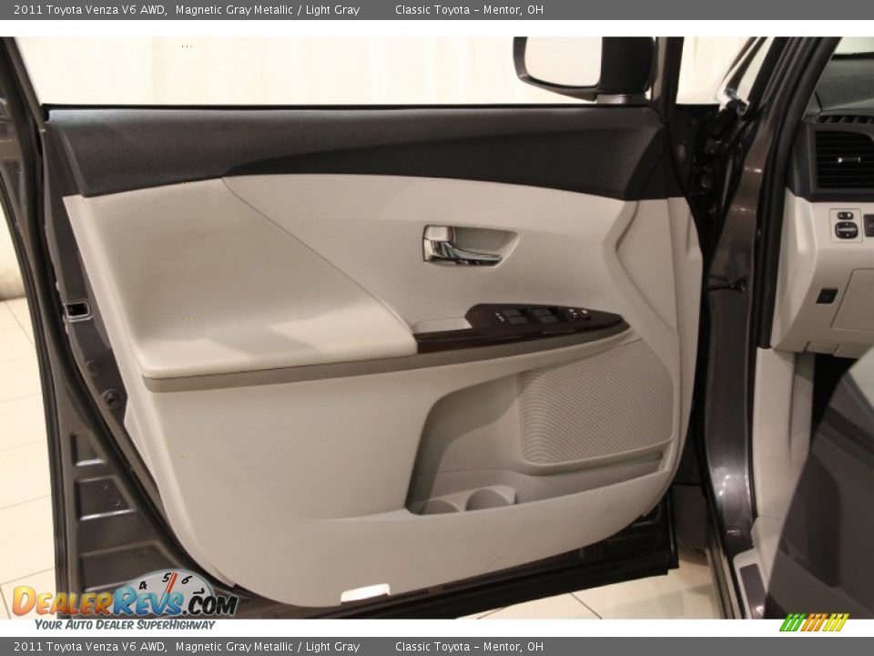 2011 Toyota Venza V6 AWD Magnetic Gray Metallic / Light Gray Photo #4