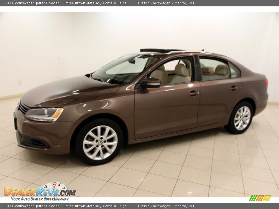 2011 Volkswagen Jetta SE Sedan Toffee Brown Metallic / Cornsilk Beige Photo #3
