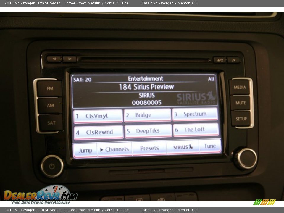 2011 Volkswagen Jetta SE Sedan Toffee Brown Metallic / Cornsilk Beige Photo #12