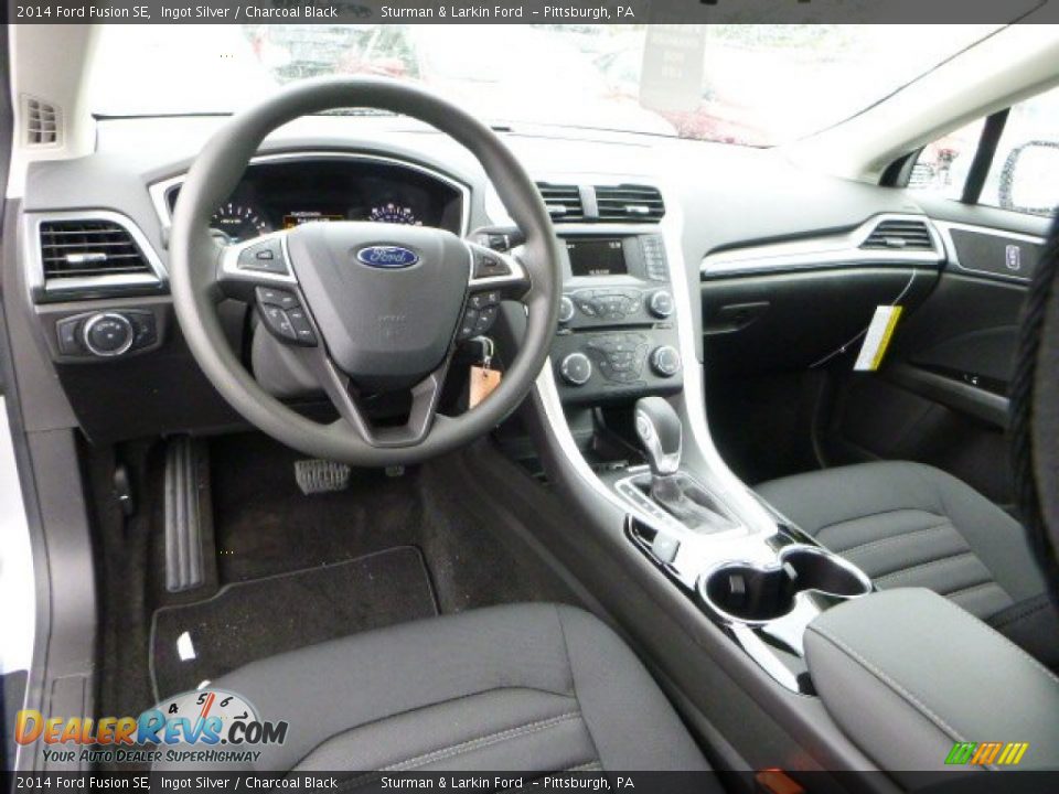 2014 Ford Fusion SE Ingot Silver / Charcoal Black Photo #10
