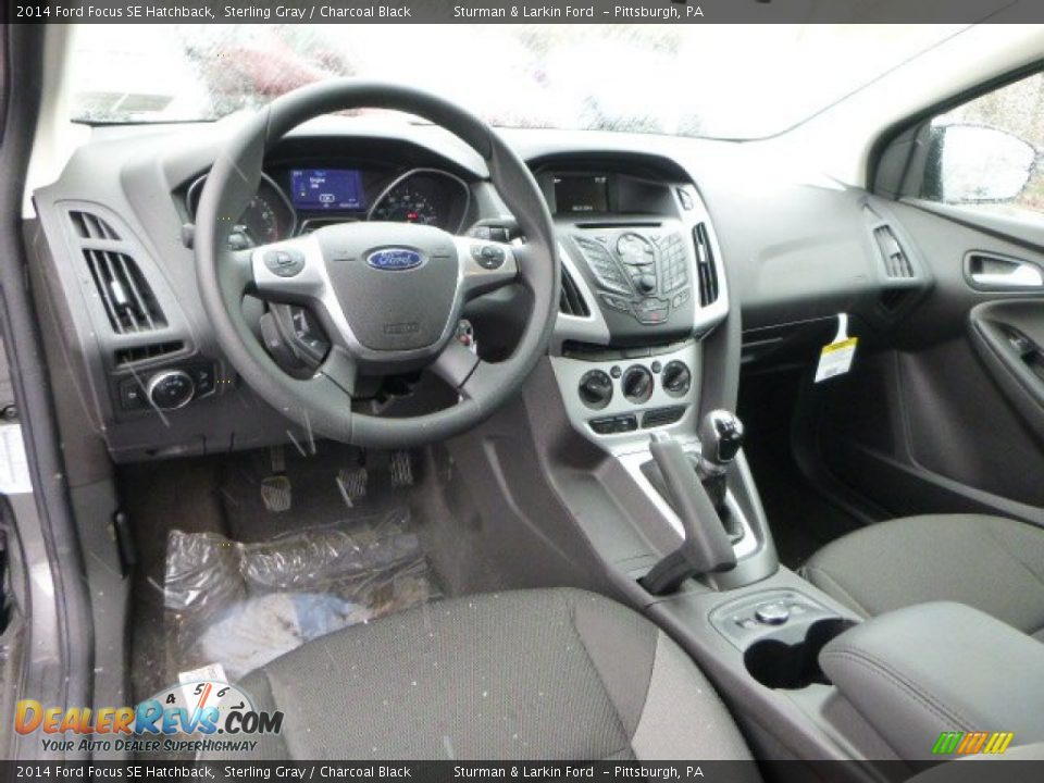 2014 Ford Focus SE Hatchback Sterling Gray / Charcoal Black Photo #10