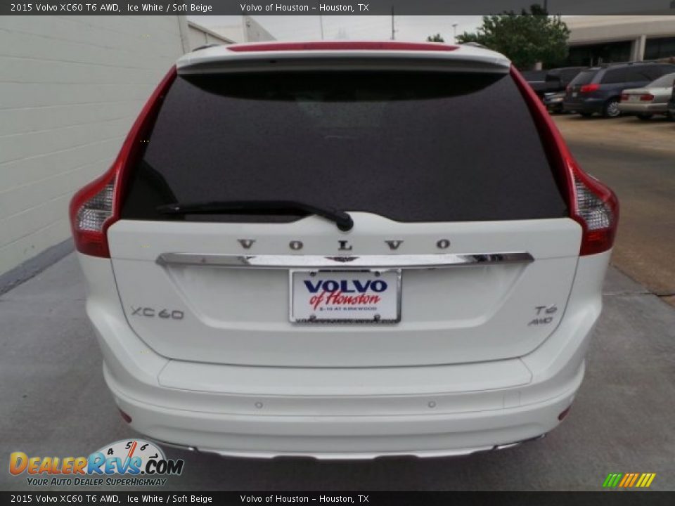 2015 Volvo XC60 T6 AWD Ice White / Soft Beige Photo #5
