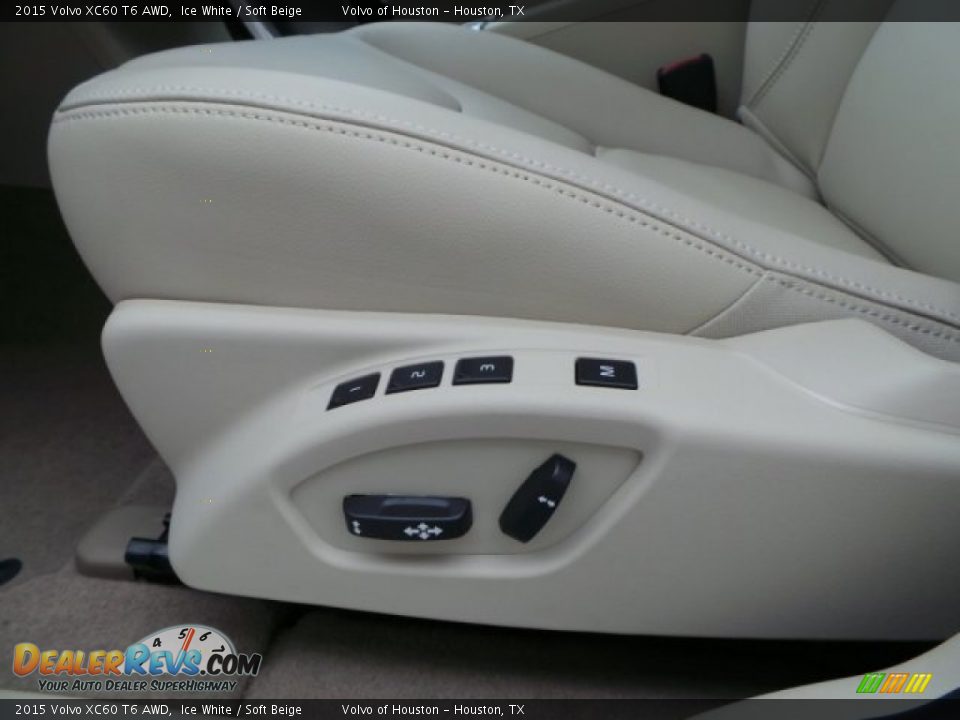 2015 Volvo XC60 T6 AWD Ice White / Soft Beige Photo #12