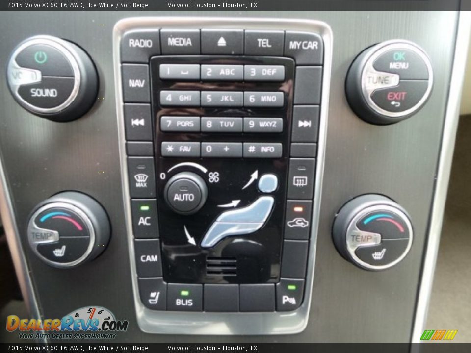 2015 Volvo XC60 T6 AWD Ice White / Soft Beige Photo #18