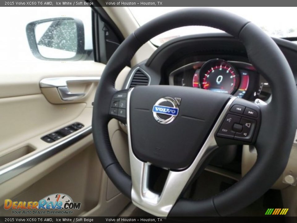 2015 Volvo XC60 T6 AWD Ice White / Soft Beige Photo #24