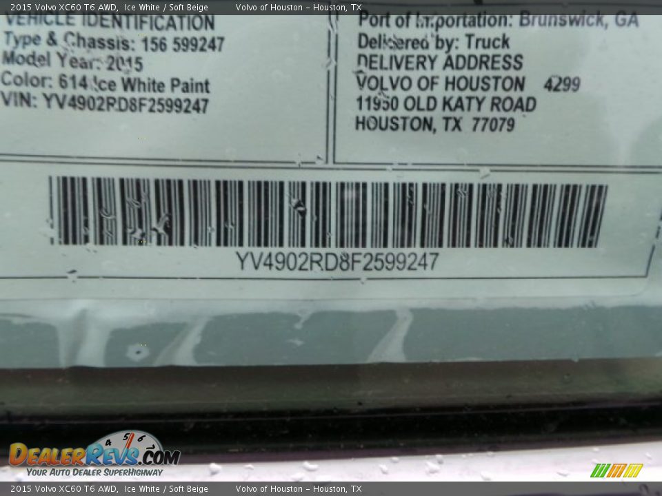 2015 Volvo XC60 T6 AWD Ice White / Soft Beige Photo #33