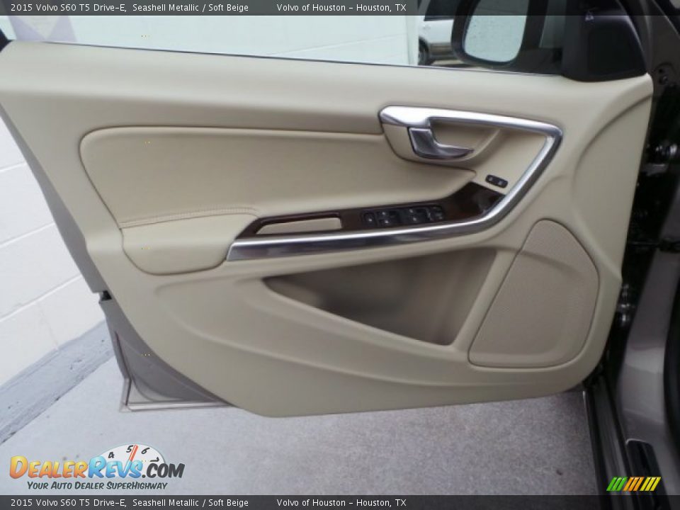 2015 Volvo S60 T5 Drive-E Seashell Metallic / Soft Beige Photo #9
