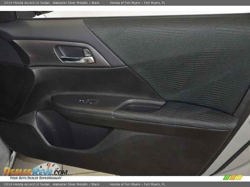 2014 Honda Accord LX Sedan Alabaster Silver Metallic / Black Photo #23