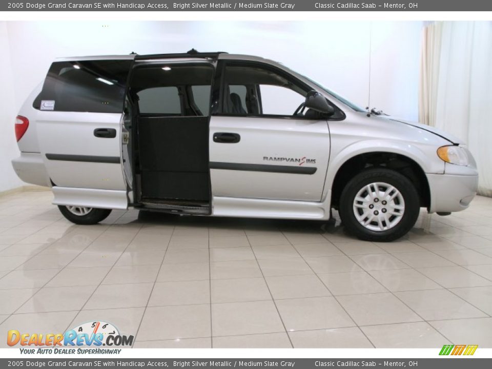 2005 Dodge Grand Caravan SE with Handicap Access Bright Silver Metallic / Medium Slate Gray Photo #20