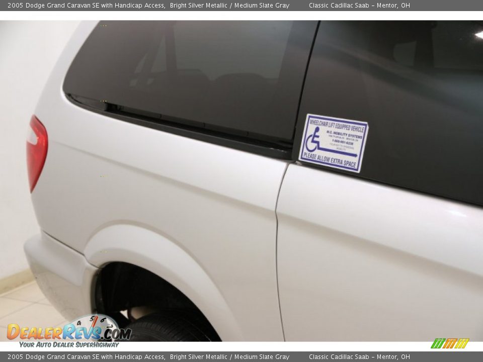 2005 Dodge Grand Caravan SE with Handicap Access Bright Silver Metallic / Medium Slate Gray Photo #22