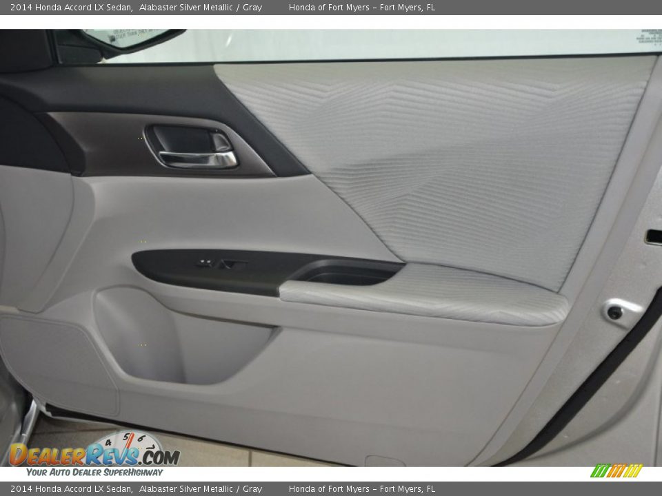 2014 Honda Accord LX Sedan Alabaster Silver Metallic / Gray Photo #23