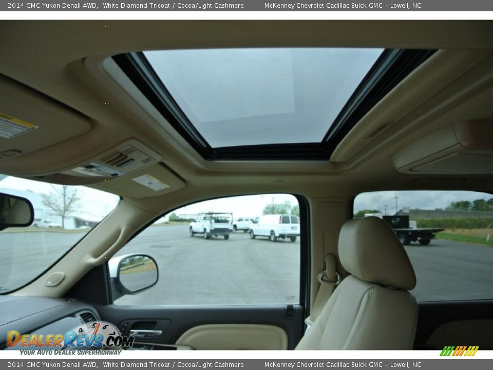 2014 GMC Yukon Denali AWD White Diamond Tricoat / Cocoa/Light Cashmere Photo #11