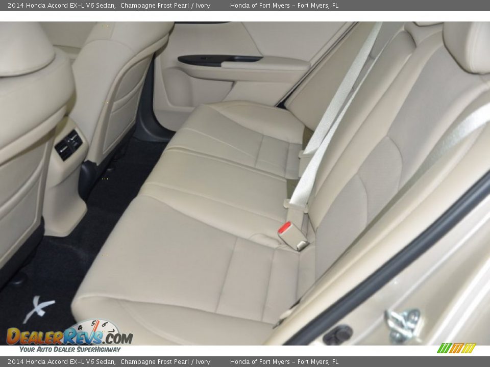 2014 Honda Accord EX-L V6 Sedan Champagne Frost Pearl / Ivory Photo #28