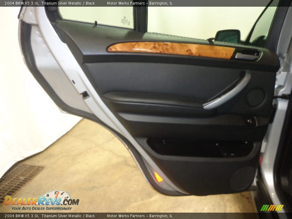 2004 BMW X5 3.0i Titanium Silver Metallic / Black Photo #25