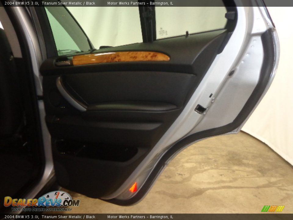 2004 BMW X5 3.0i Titanium Silver Metallic / Black Photo #28