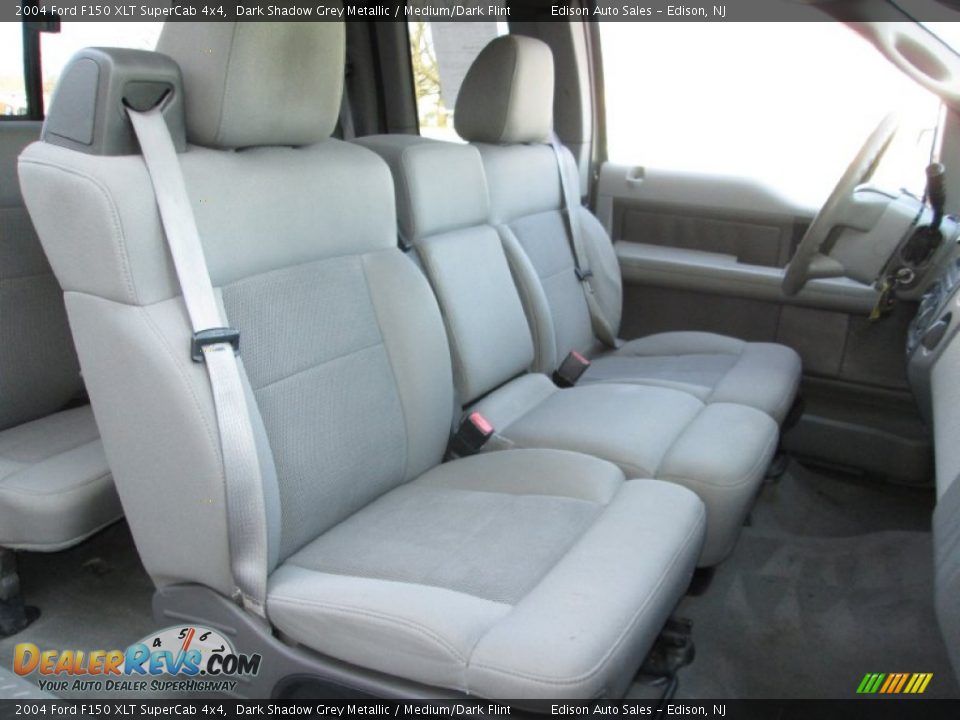 Front Seat of 2004 Ford F150 XLT SuperCab 4x4 Photo #17
