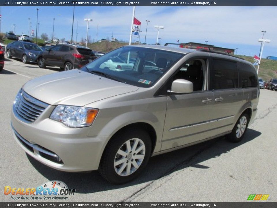 2013 Chrysler Town & Country Touring Cashmere Pearl / Black/Light Graystone Photo #4