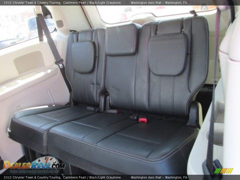 2013 Chrysler Town & Country Touring Cashmere Pearl / Black/Light Graystone Photo #17