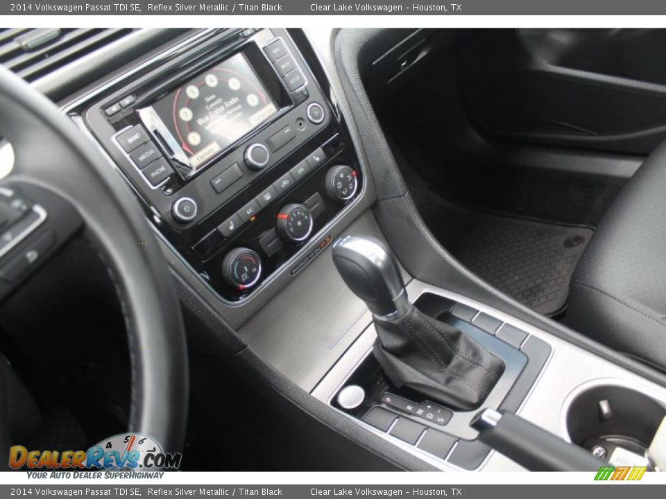 2014 Volkswagen Passat TDI SE Reflex Silver Metallic / Titan Black Photo #12