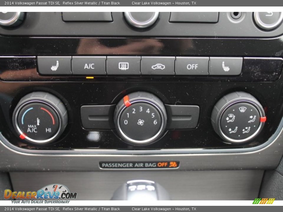 2014 Volkswagen Passat TDI SE Reflex Silver Metallic / Titan Black Photo #19