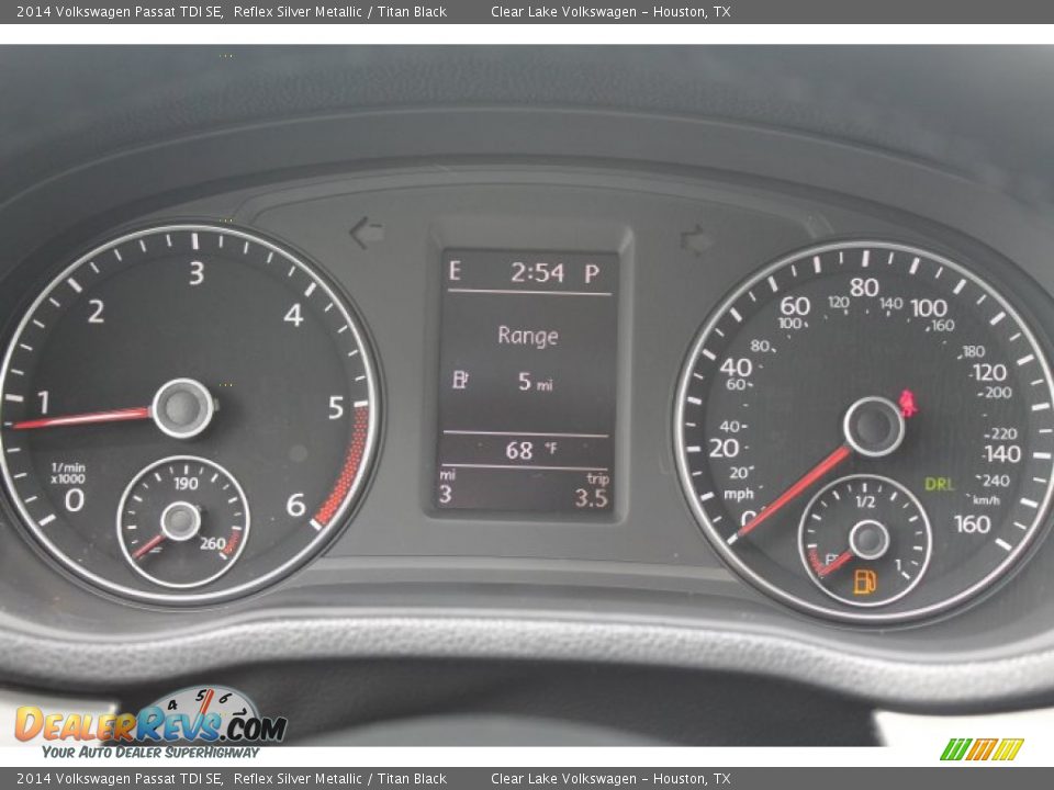 2014 Volkswagen Passat TDI SE Reflex Silver Metallic / Titan Black Photo #25