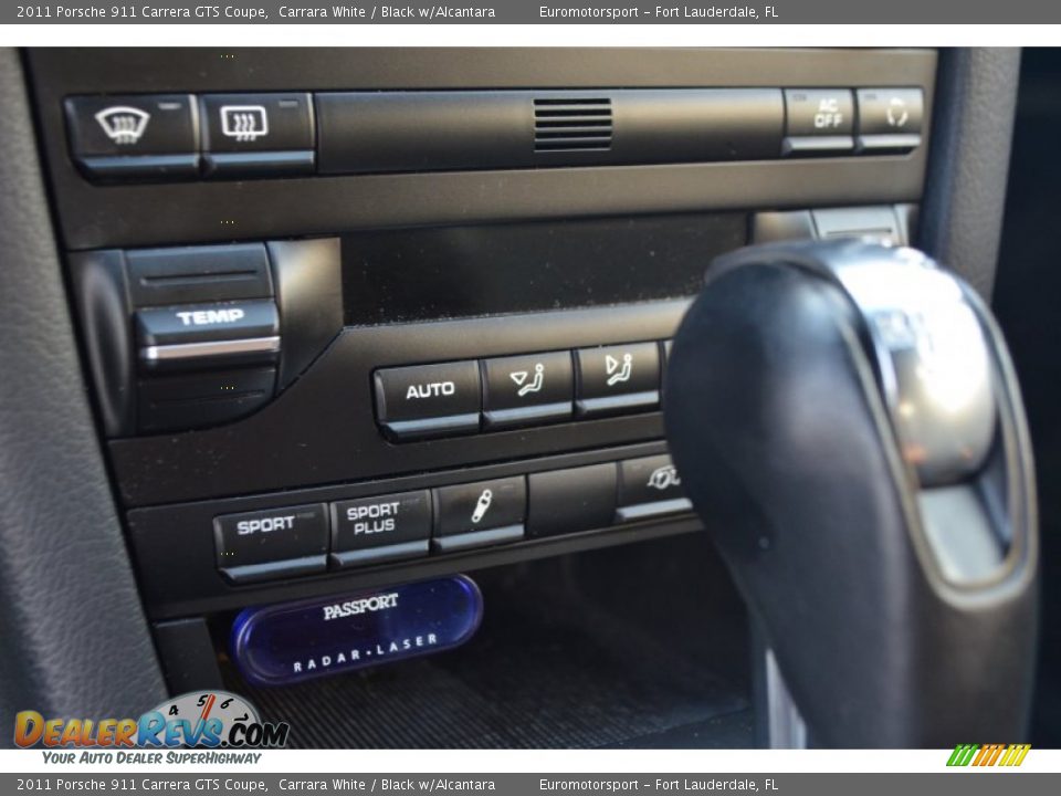 2011 Porsche 911 Carrera GTS Coupe Carrara White / Black w/Alcantara Photo #42