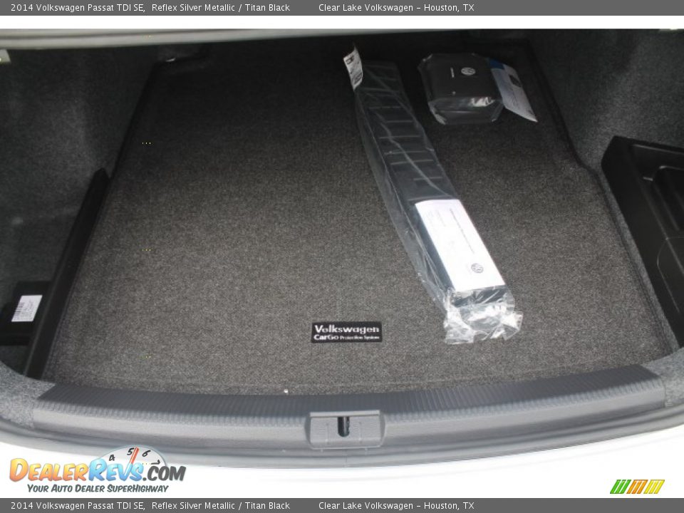 2014 Volkswagen Passat TDI SE Reflex Silver Metallic / Titan Black Photo #31