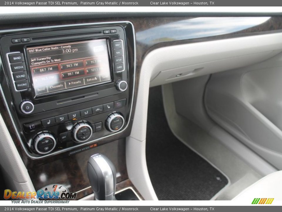 2014 Volkswagen Passat TDI SEL Premium Platinum Gray Metallic / Moonrock Photo #12
