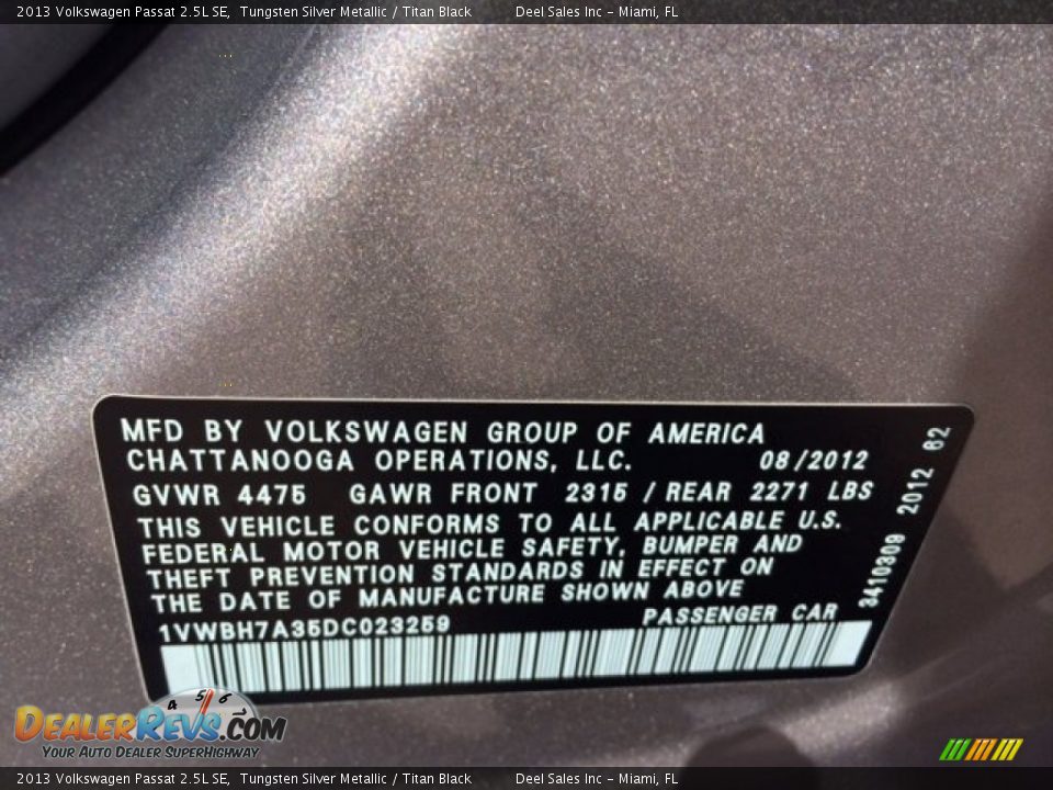 2013 Volkswagen Passat 2.5L SE Tungsten Silver Metallic / Titan Black Photo #14
