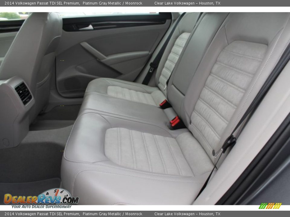 2014 Volkswagen Passat TDI SEL Premium Platinum Gray Metallic / Moonrock Photo #28