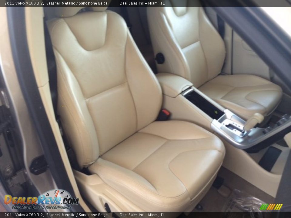 2011 Volvo XC60 3.2 Seashell Metallic / Sandstone Beige Photo #10