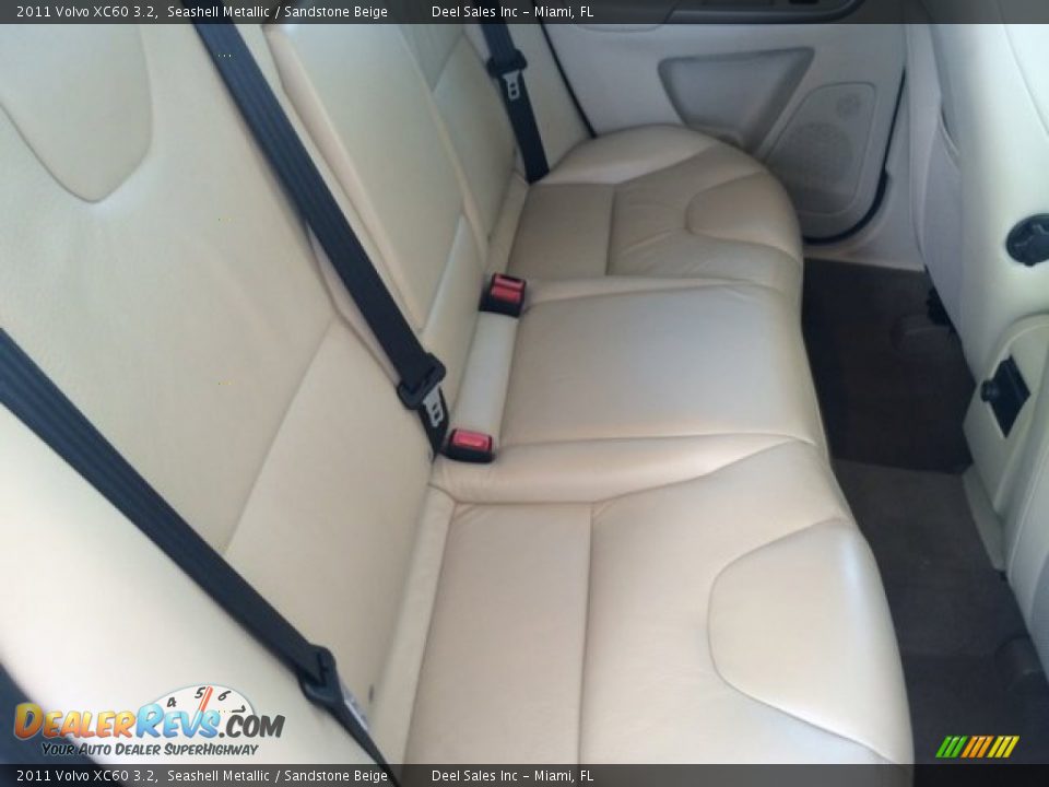 2011 Volvo XC60 3.2 Seashell Metallic / Sandstone Beige Photo #11