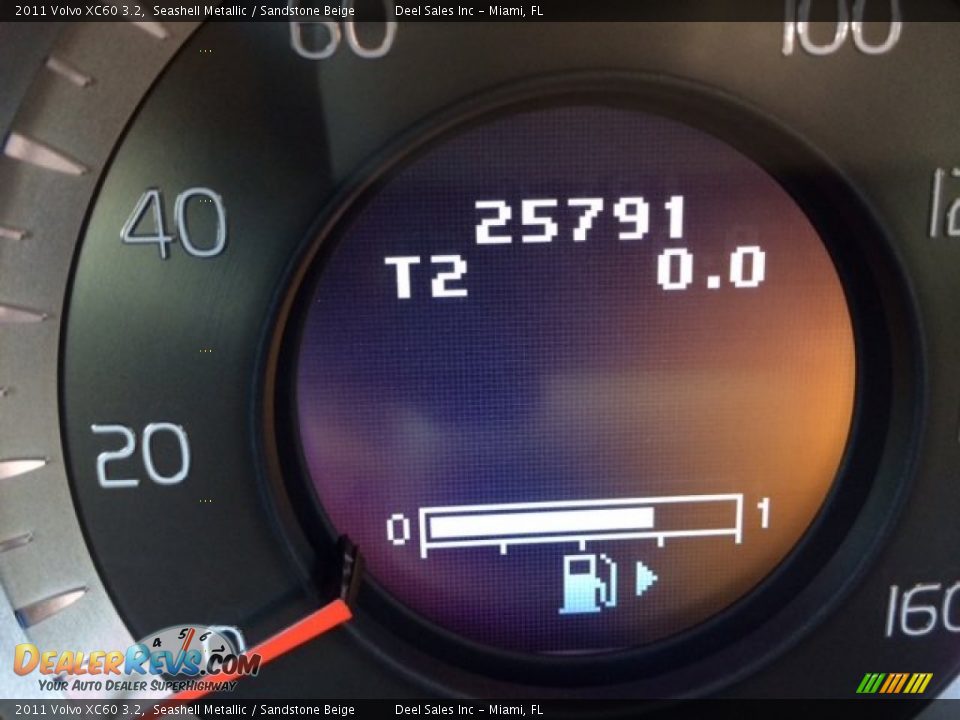 2011 Volvo XC60 3.2 Seashell Metallic / Sandstone Beige Photo #15