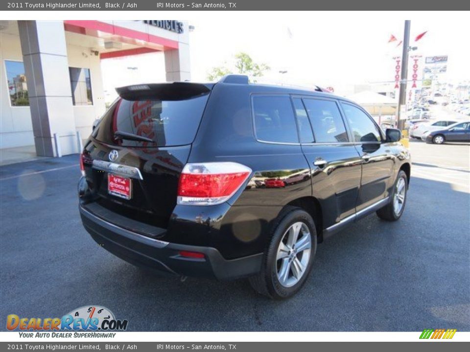 2011 Toyota Highlander Limited Black / Ash Photo #7