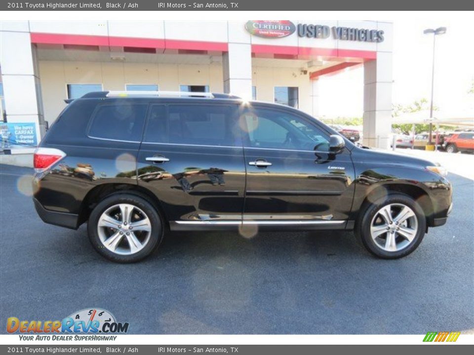 2011 Toyota Highlander Limited Black / Ash Photo #8