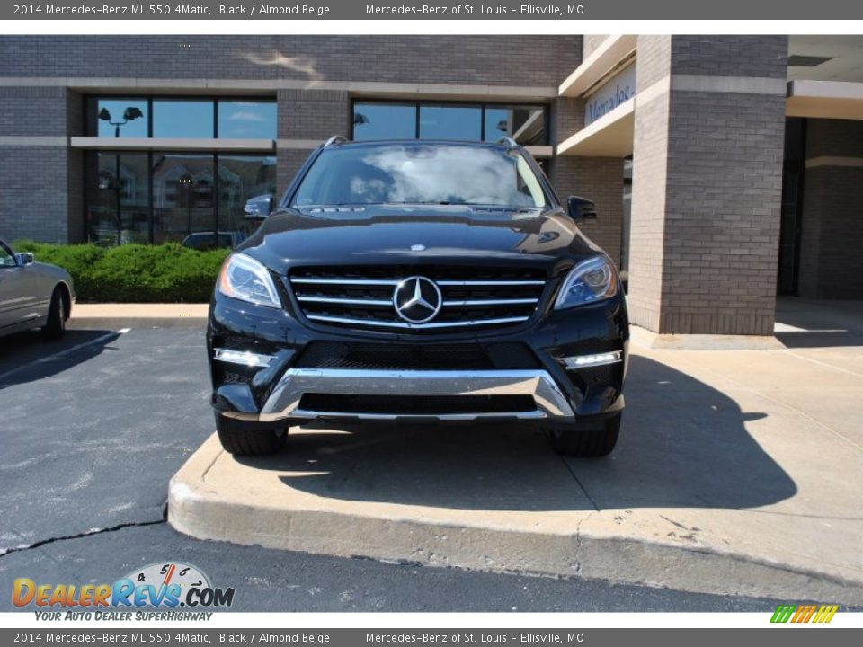 2014 Mercedes-Benz ML 550 4Matic Black / Almond Beige Photo #6