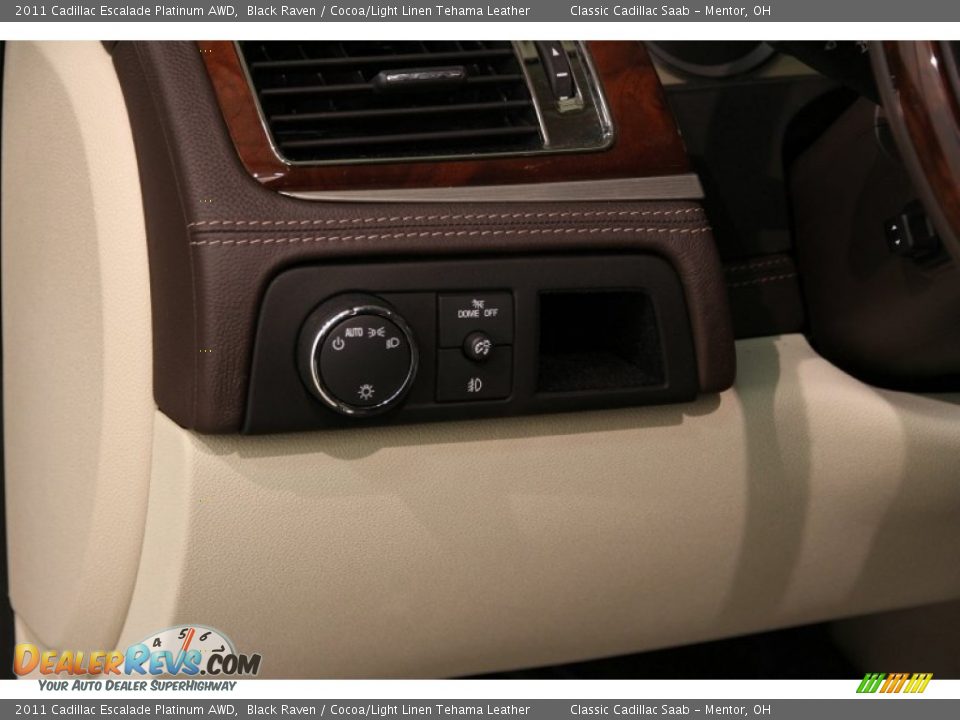 2011 Cadillac Escalade Platinum AWD Black Raven / Cocoa/Light Linen Tehama Leather Photo #6