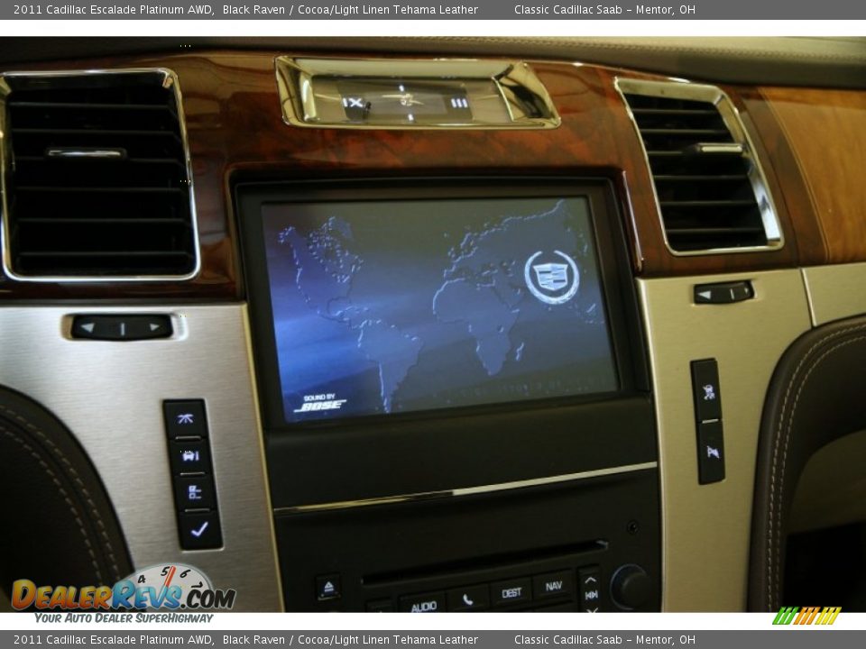 2011 Cadillac Escalade Platinum AWD Black Raven / Cocoa/Light Linen Tehama Leather Photo #13