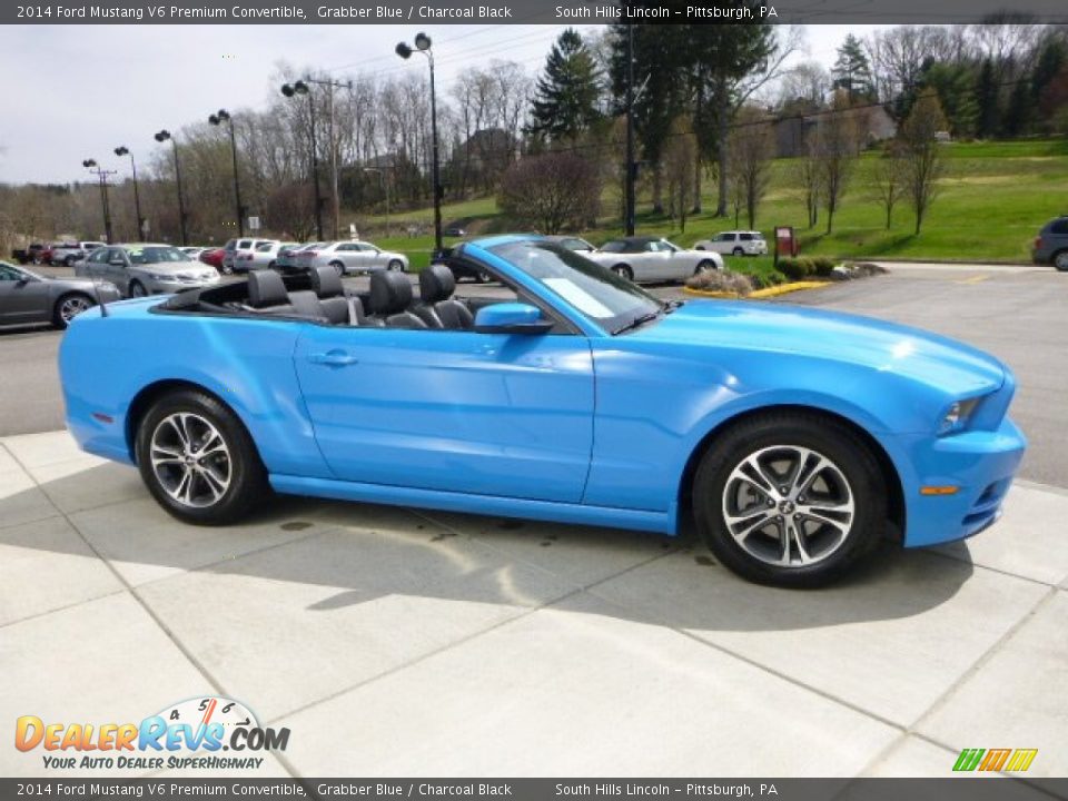 2014 Ford Mustang V6 Premium Convertible Grabber Blue / Charcoal Black Photo #6