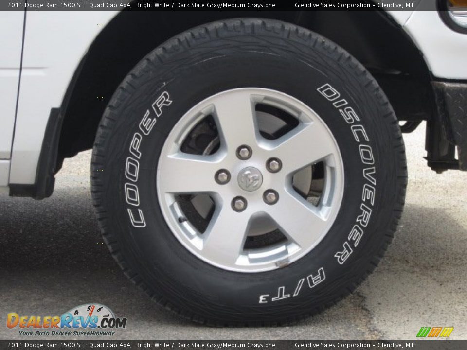 2011 Dodge Ram 1500 SLT Quad Cab 4x4 Bright White / Dark Slate Gray/Medium Graystone Photo #17