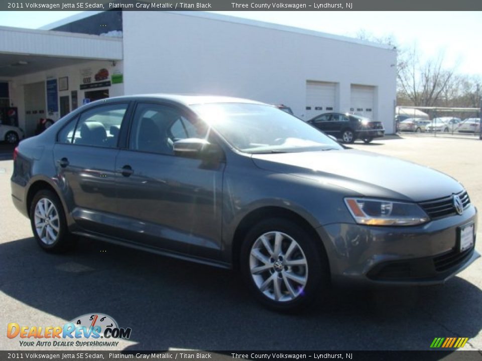 2011 Volkswagen Jetta SE Sedan Platinum Gray Metallic / Titan Black Photo #1