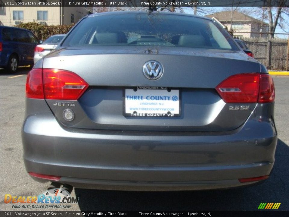 2011 Volkswagen Jetta SE Sedan Platinum Gray Metallic / Titan Black Photo #5