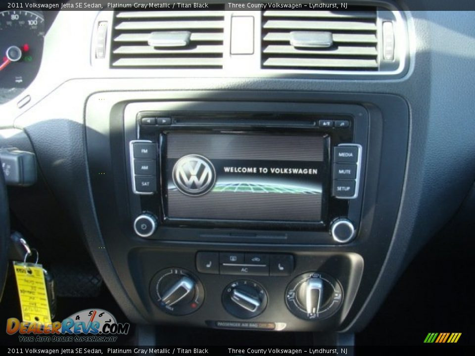 2011 Volkswagen Jetta SE Sedan Platinum Gray Metallic / Titan Black Photo #10