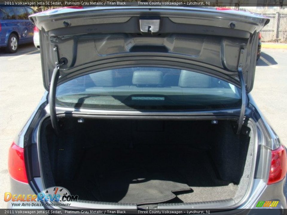2011 Volkswagen Jetta SE Sedan Platinum Gray Metallic / Titan Black Photo #13