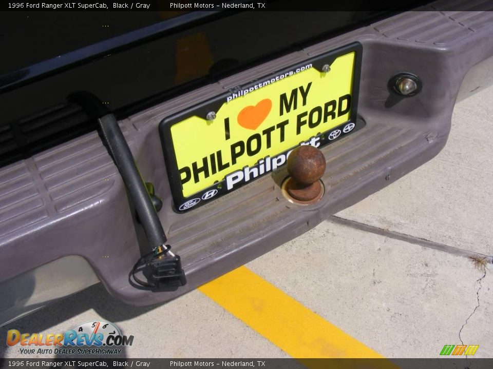 1996 Ford Ranger XLT SuperCab Black / Gray Photo #20