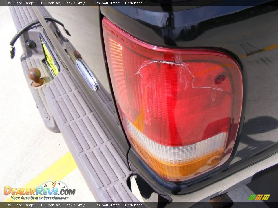 1996 Ford Ranger XLT SuperCab Black / Gray Photo #21