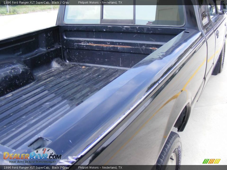 1996 Ford Ranger XLT SuperCab Black / Gray Photo #22