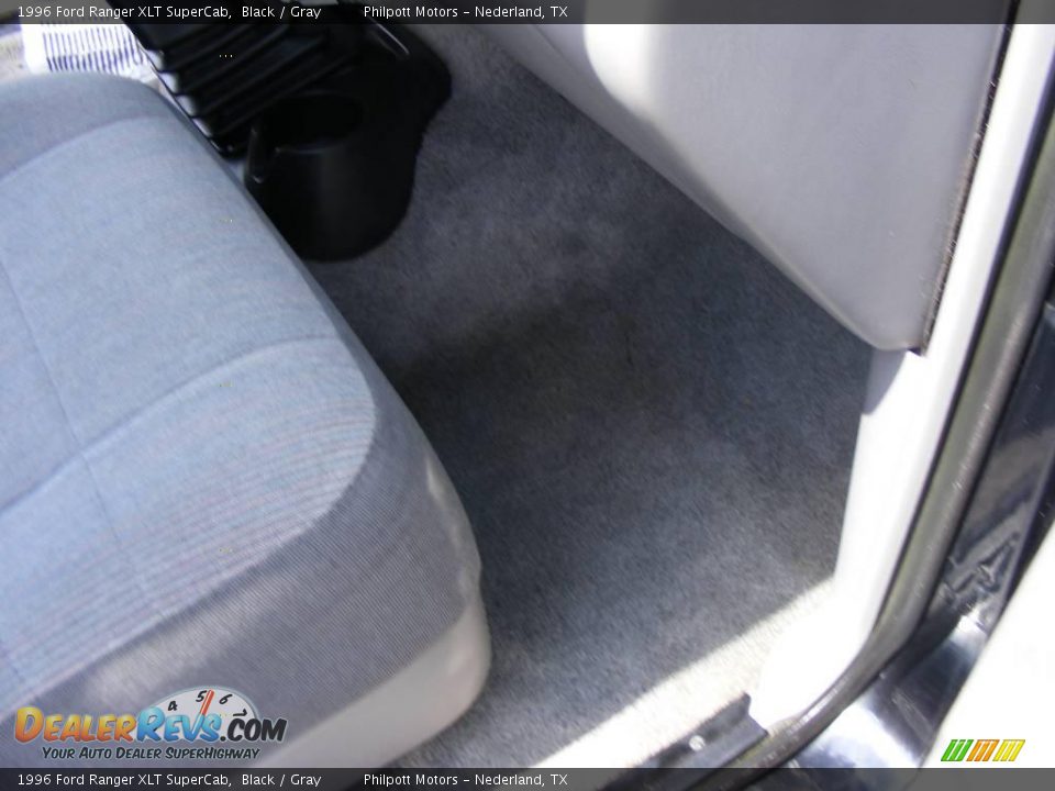 1996 Ford Ranger XLT SuperCab Black / Gray Photo #27