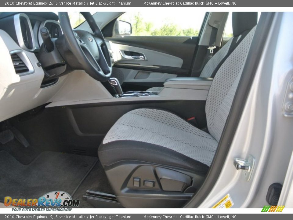 2010 Chevrolet Equinox LS Silver Ice Metallic / Jet Black/Light Titanium Photo #8