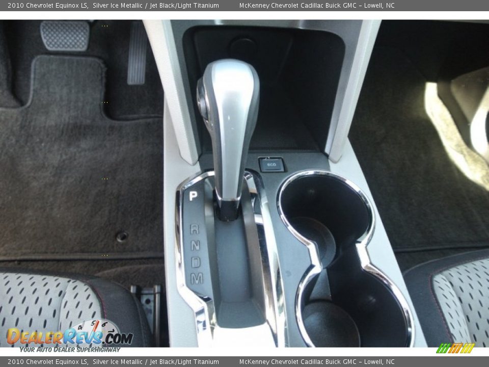 2010 Chevrolet Equinox LS Silver Ice Metallic / Jet Black/Light Titanium Photo #10